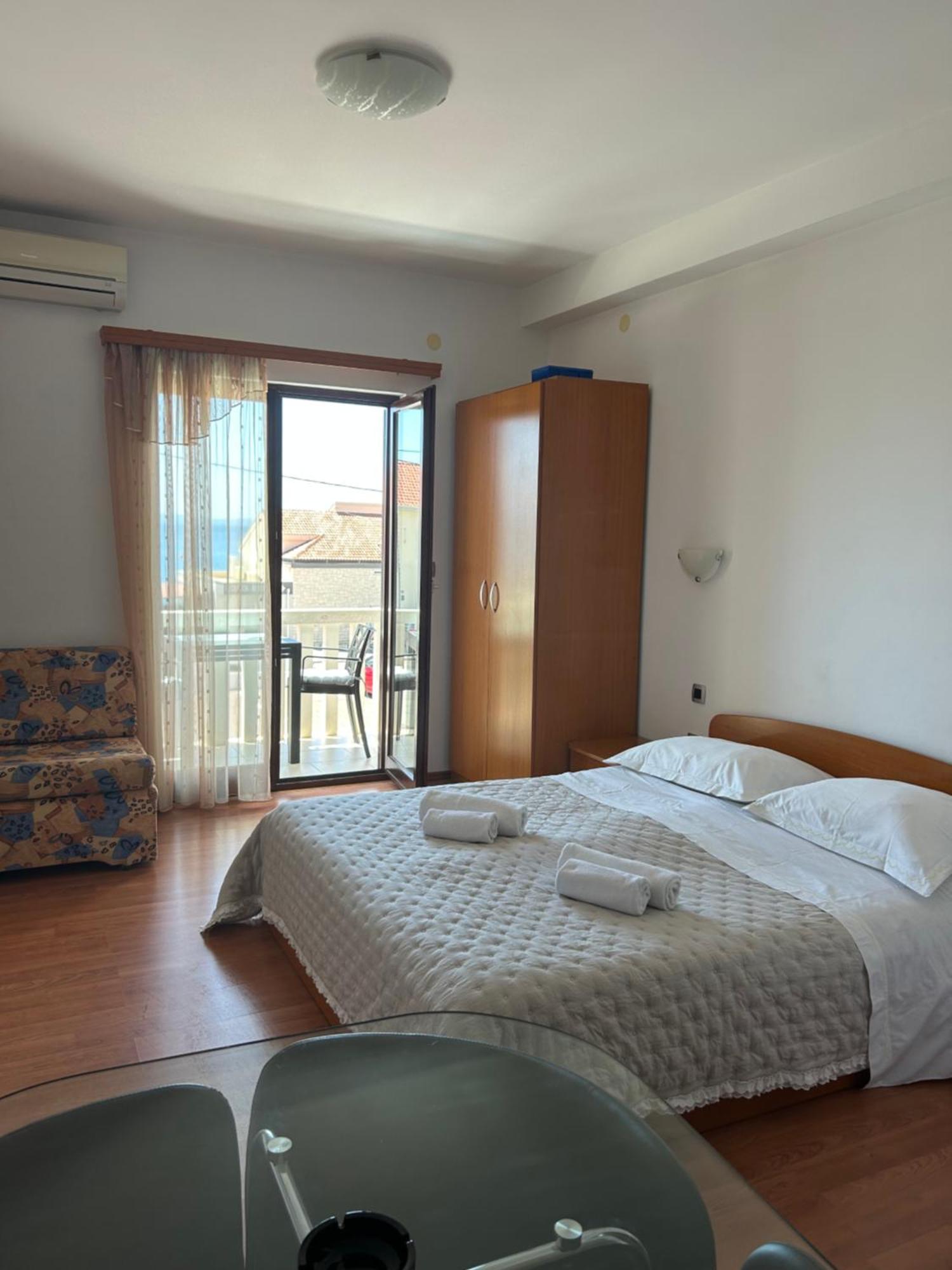 Apartmani Baki Podstrana Exteriér fotografie
