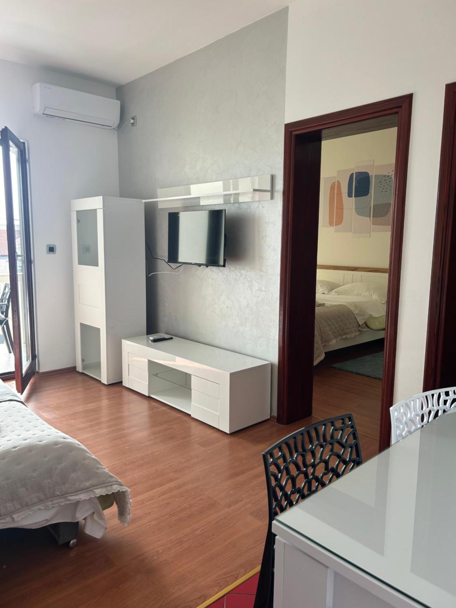 Apartmani Baki Podstrana Exteriér fotografie